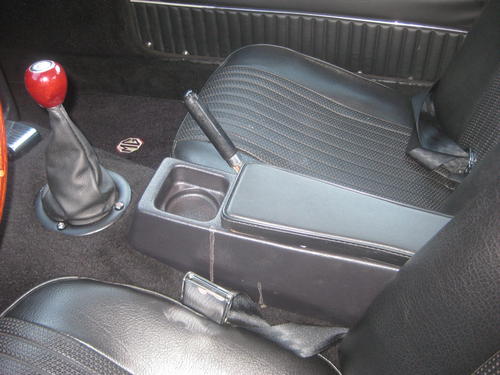 Have you installed a Moss center console in your B? : MGB & GT Forum : The MG  Experience