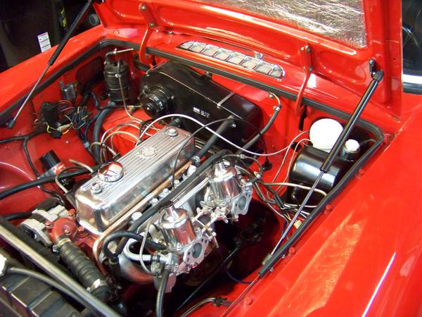 Bonnet Supports Mgb And Gt Forum The Mg Experience